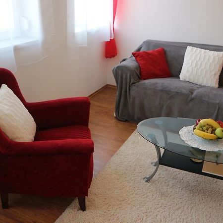 Eger Apartman Kültér fotó