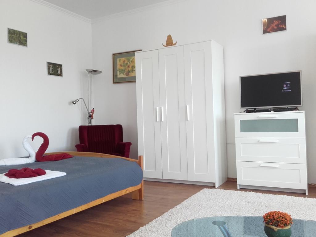Eger Apartman Kültér fotó